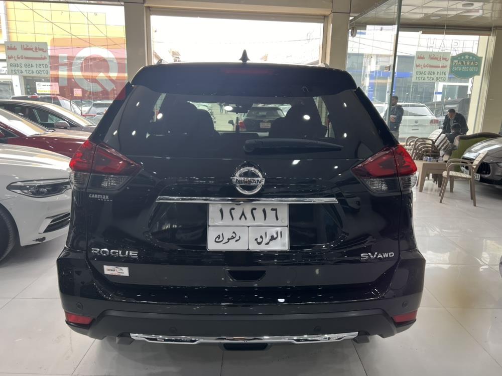 Nissan Rogue